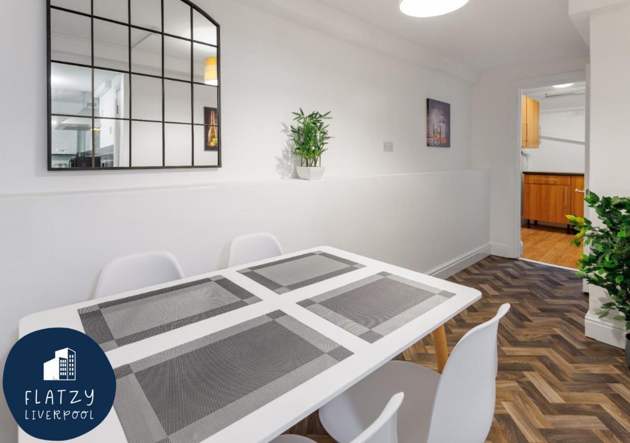 Flatzy - Modern Apartment Close To Football Stadiums Ливърпул Екстериор снимка
