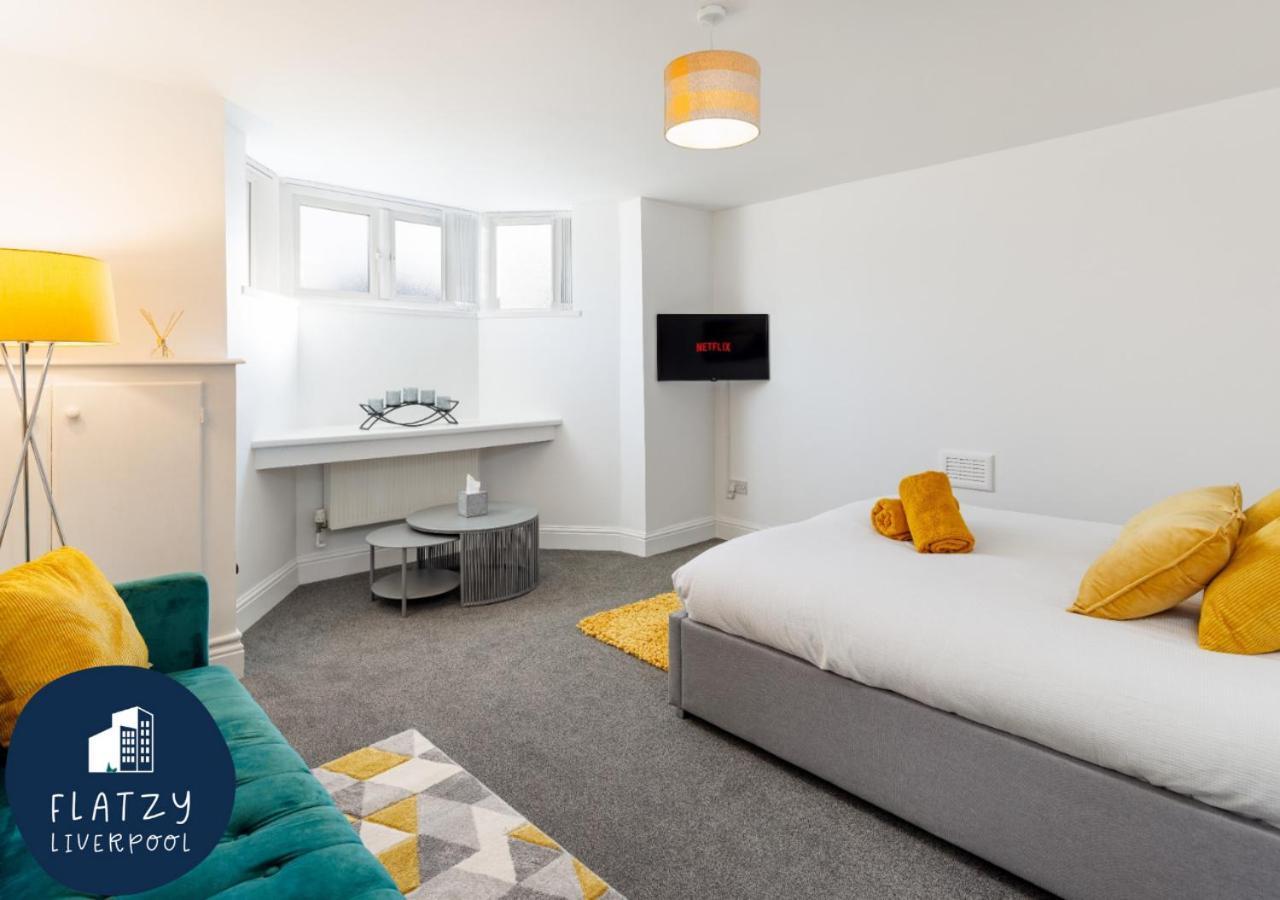 Flatzy - Modern Apartment Close To Football Stadiums Ливърпул Екстериор снимка